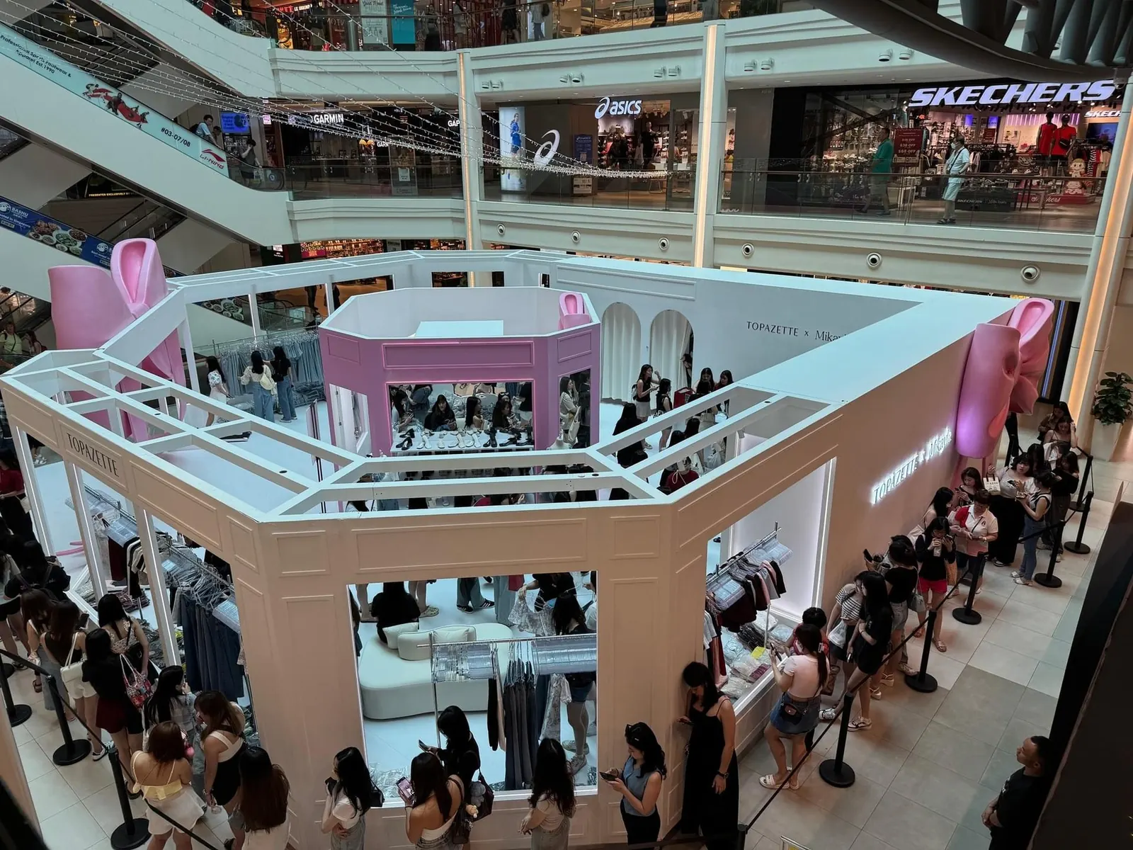 Topazette X Mikayla Pop-up Store @ Plaza Singapura - Topazette X Mikayla P Store 3