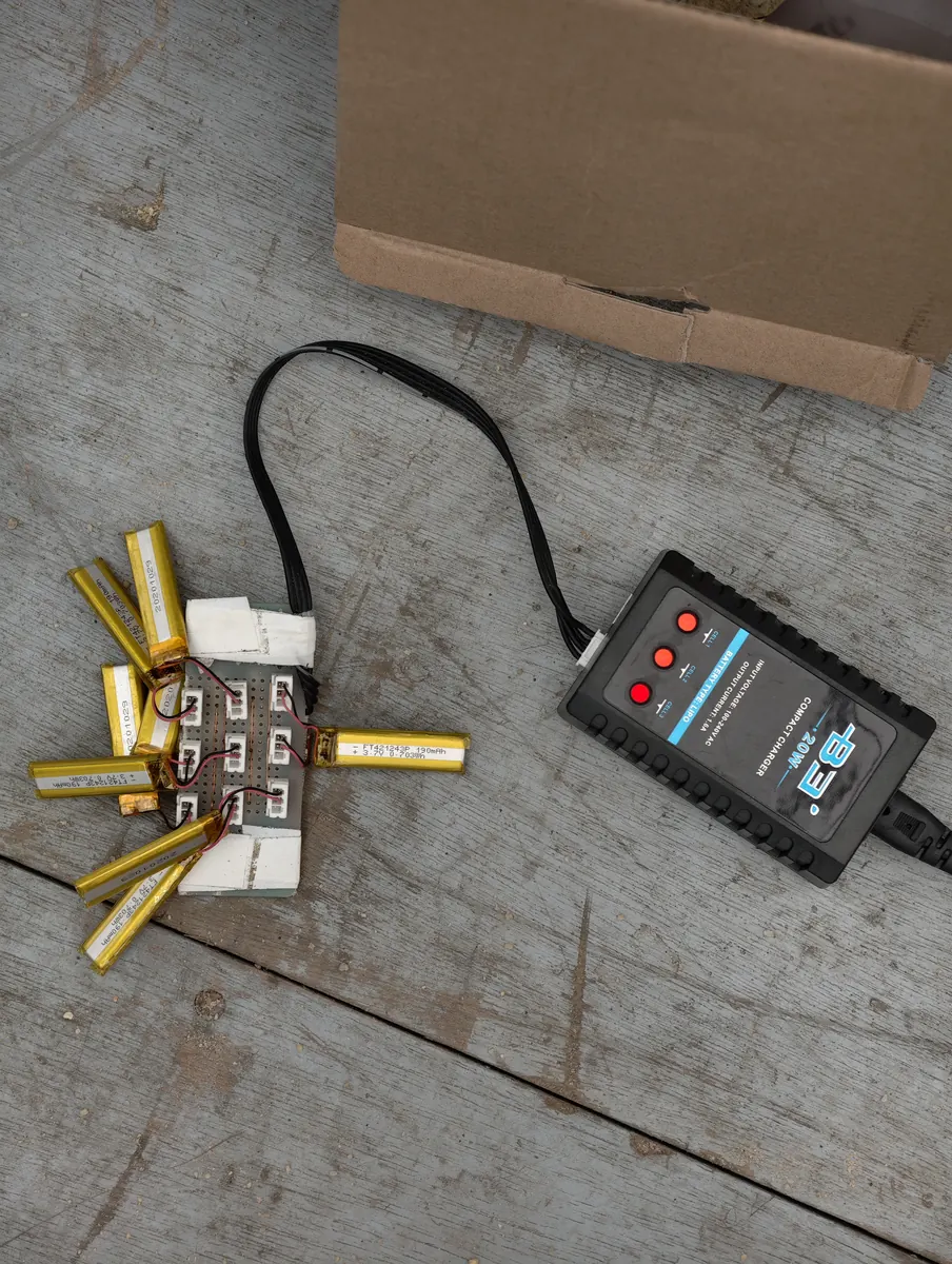 Controller used in emergency deflation safety preparation