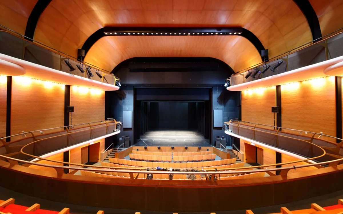 Drama Centre in City Hall / Civic District, Singapore